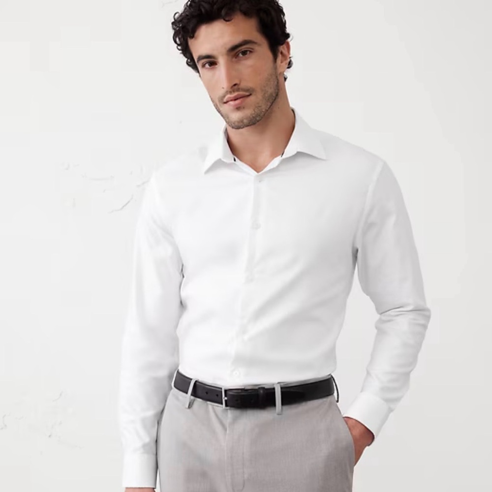 Banana Republic- Athletic Fit Men's Dress Shirt
